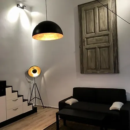 Standard By Hi5 - Terez 35 Lägenhet Budapest