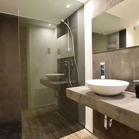 Appartement Standard By Hi5 - Teréz 35 *